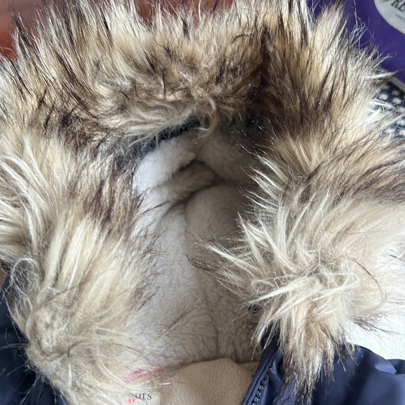 Crewcuts Navy Blue Winter Coat with Detachable Faux Fur Hood size 6-7 - Picture 3 of 12